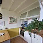 Prázdninový dům Chaumiere Historique A Quelques Pas De La Mer