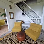 Chaumiere Historique A Quelques Pas De La Mer