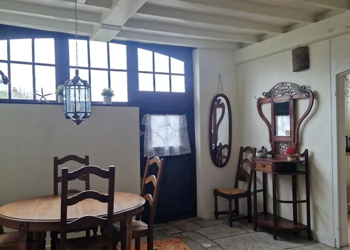 Chaumiere Historique A 5min De La Holiday home Veules-les-Roses